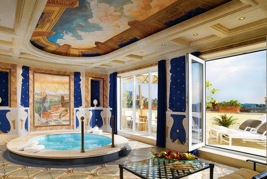 Piscina da suíte presidencial