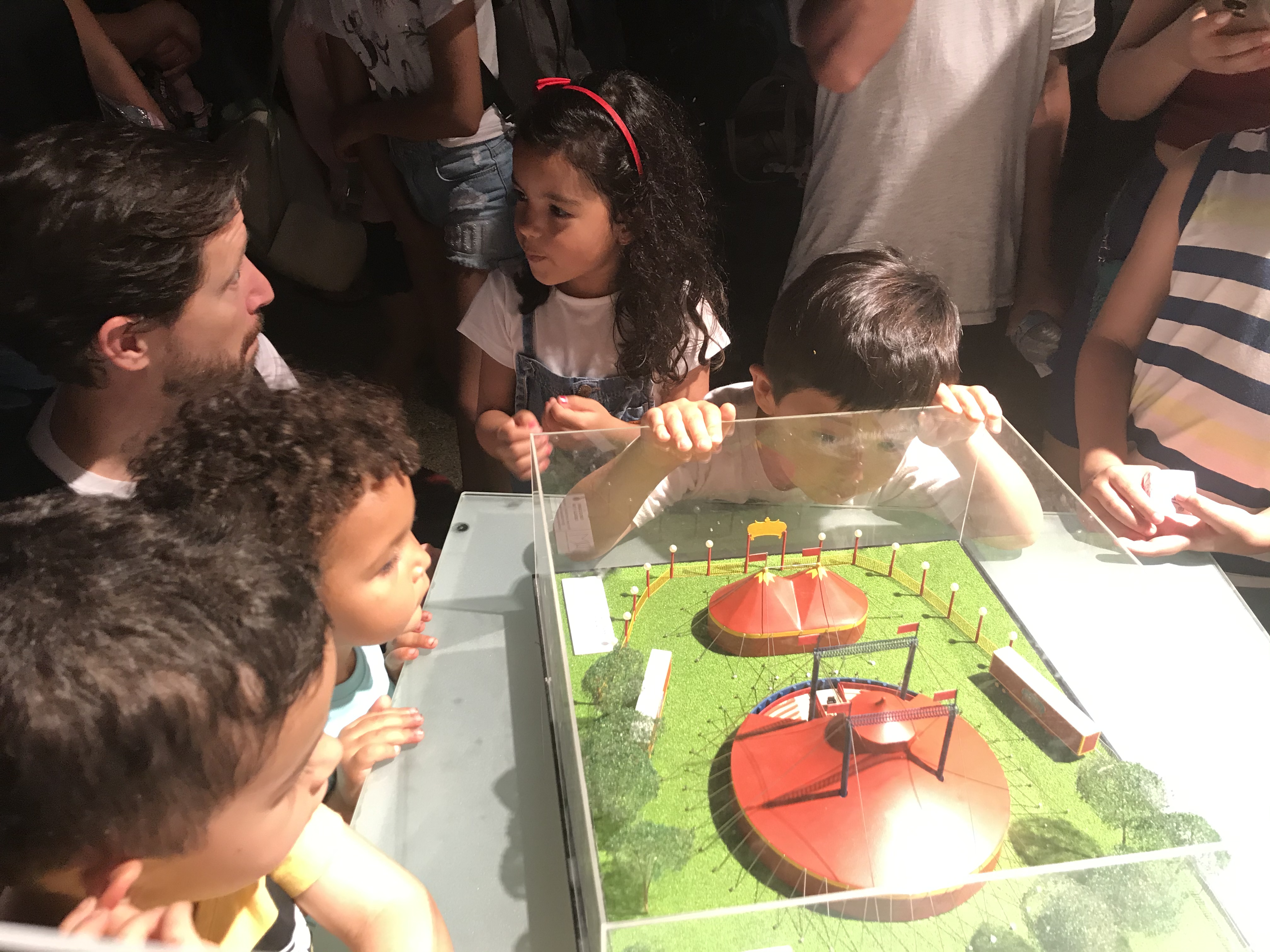 Maquete do Zanni está exposta em sua nova casa
